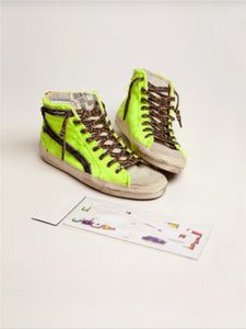 Chaussures Designer Top Version Handmade Fabriquée à la main Black Star Fluorescent Toile jaune hommes Mesticules Sneakers décontractés