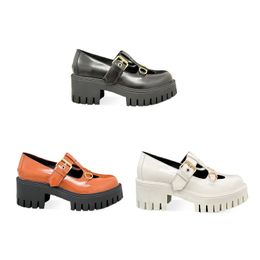 Schoenen Designer Dames Hakken Platform Loafer - Trendy hoogte, stijlvol comfort, moderne verfijning