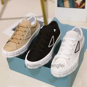 Schoenen Designer Damesschoen Sport Casual Schoenen Reizen Mode Witte Dames Platte Schoenen Veterschoenen Lederen Sneaker Doek Gym Trainers Platform Dame Sneakers Maat 35-41