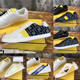 Chaussures domino baskets Designer Men Femmes Low Top Fashion Madies f Stripe Walikng Top Quality avec taille 35-46