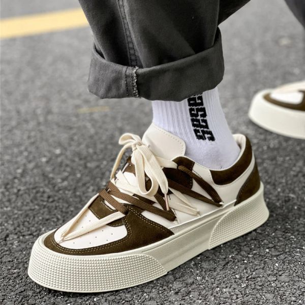 Chaussures Fashion Men Shoes 2023 Nouvelles chaussures de sport personnalisées hommes chaussures décontractées baskets