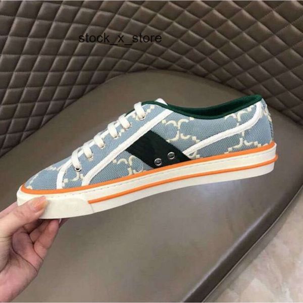 Chaussures Gglies Designer pour Ace Bee Snake Casual Chaussures de plein air Tiger Brodé Marche Blanc Vert et Rouge Sports Stripes Hommes Général Hommes Femmes