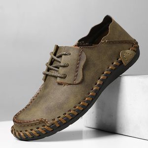 Zapatos hechos a mano para encaje de cuero casual para hombres suaves cómodos mocasins mocasins zapatillas de manejo grande 47 48 240129 66421 Comtable