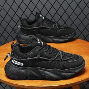 Chaussures légères chaussures de randonnée de créateur respirant confortables confortables non glissons pour hommes de sneaker usisting extérieur hommes noirs sport homme de chaussures article 2038 bon prix 484