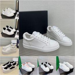 Chaussures ls femmes Letters Channel baskets sandals sneaker Designer Leather C Size de mode EU35-40