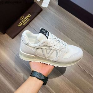 Los zapatos diseñador de lujo Vanlen High son impermeables hua luntino bajo espesor ele ele qzhz
