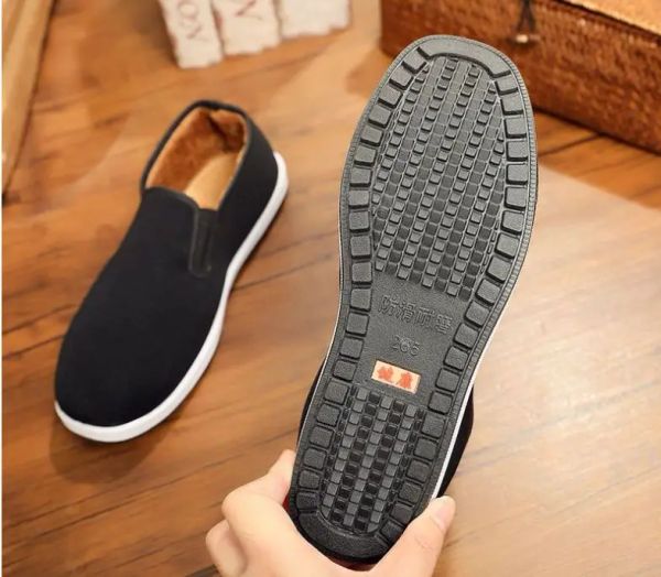 Chaussures mâles hivernaux chauds kung fu arts martiaux taichi chaussures aile chun baskets shaolin monk zen pay wushu taiji vieille chaussures de tissu beijing