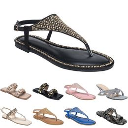 Chaussures Men 2024 Gai Women Designer Home Slippers chauds polyvalents Beau Hiver 36-49 A46 GRILS FORMES Talons Sandales 415