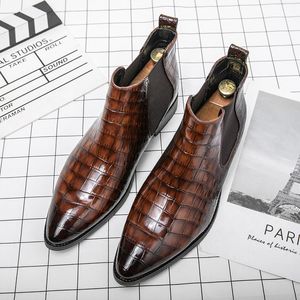 Schoenen mannen Brits laarzen trend crocodile patroon pu klassiek puntige teen slijtage modebedrijf casual dagelijkse AD258 e032