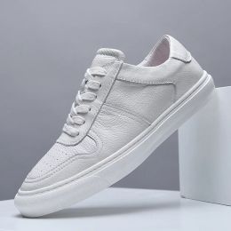 Schoenen mannen casual schoenen luxe merk mode zwart witte sneakers mannen 100% lederen ademende zachte wandelschoenen gratis verzending