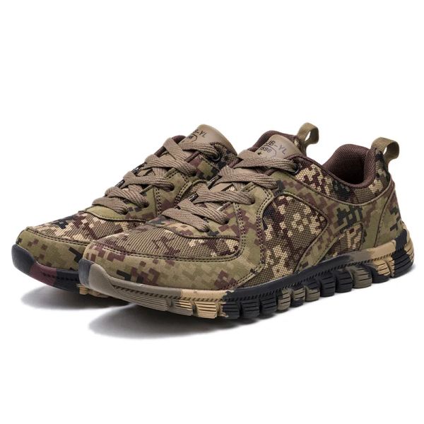 Chaussures Chaussures de randonnée extérieure pour le camouflage numérique Camouflage Digital Footwes Nonslip WearResistant Breakable Sneaker