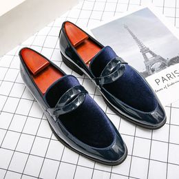 Zapatos Hombres de mocasines Fashion Pu Ing Faux Suede Personalidad Máscara Slip-On Business Casual Farty Daily Versátil 29 Wedd