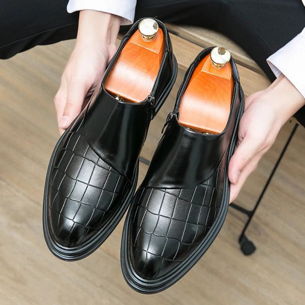 Chaussures Mens Business Black Robes Chaussures patchwork Cuir Shoe Fashion Handmade Wedding Party Men Slipon Loafers Luxury Oxford Chaussures