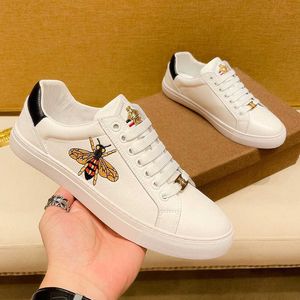 Schoenen Heren Little Bee Witte Schoenen Mode Echt Leer Luxe Casual Board Europese Goederen Trend