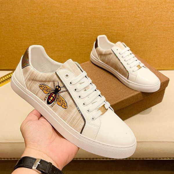 Chaussures hommes luxe petite abeille décontracté en cuir véritable polyvalent mode conseil produits européens tendance