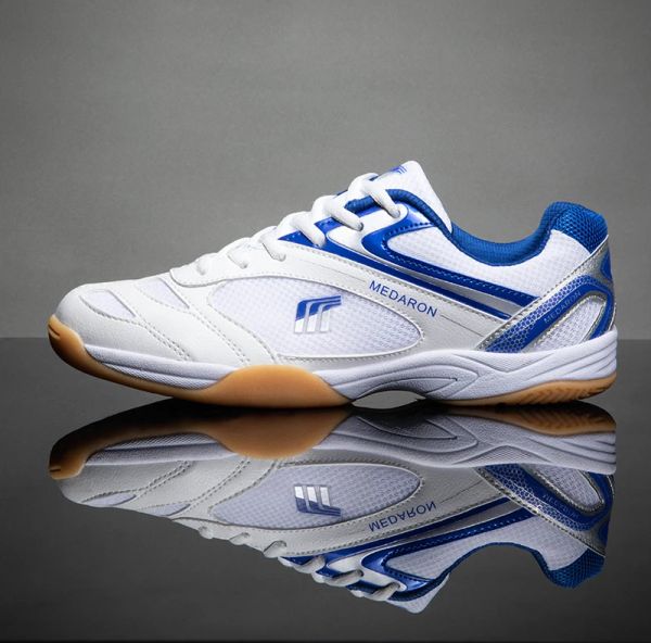 Chaussures Professional Breathable Table Tennis Chaussures Léger pour hommes et femmes Table de table de tennis baskets confortables baskets d'entraînement