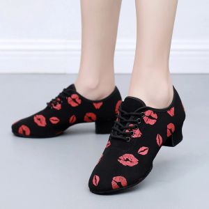 Chaussures Red Lip Printing Dance Chaussures Oxford Tissu latin Dance Chaussures Femmes Latin Dance Traine Jazz Performance Performance Chaussures Dance Sneakers