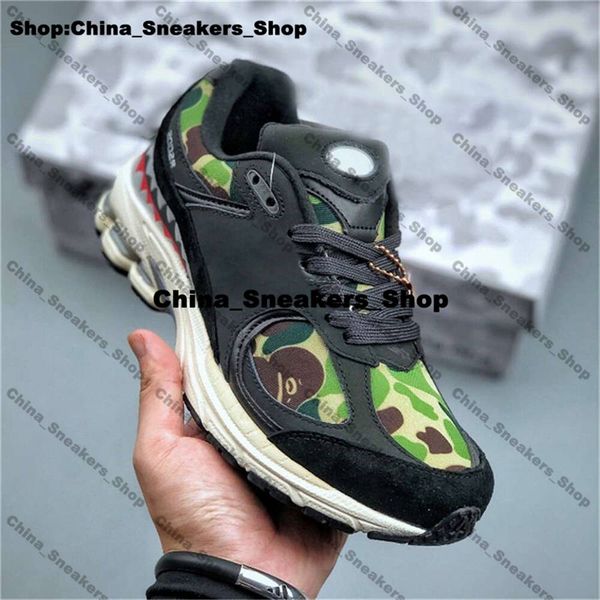 Chaussures Sneakers Designer Taille 12 Trainers News Balance 2002r Mens Running Casual Bapesta Black Us 12 Green Camo 46 EUR12 US12 FEMMES BIG SILLE MÉDE ZAPATILLAS