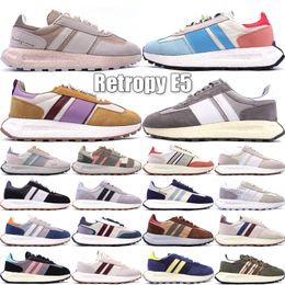 Chaussures Top Retropy E5 Femmes Prototype Prototype Bliss Chalky Brown Solid Gris Black Gum Outdoor Sneakers 36-45