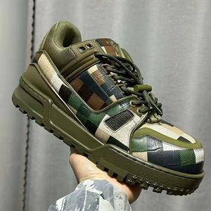 Schoenen Trainer MAXI Schoenen Damoflage Bedrukking Camouflage Klein dik Ding-leer 24K gouden gesp antislip lage boardschoenen voor heren en dames