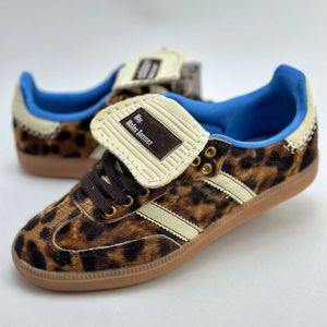 Zapatos Gales Leopardo Pony Sam Bas Bonner Plata Bajo Originales Tonal Blanco Negro Encaje Diseñador Hombres Mujeres Zapatillas