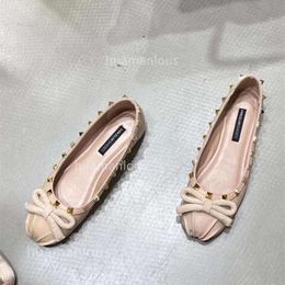 Chaussures Willow Style Flat Tino V Family Shoe ballet Dance Sweet Stud Fashion Soft Soft Small Girl Ballerinas Ug7d