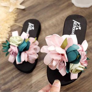 Schoenen vrouw platform flip flops bloem sandalen strand kinderen thuis slippers platte ouder-kind schoenen huis S78 210712