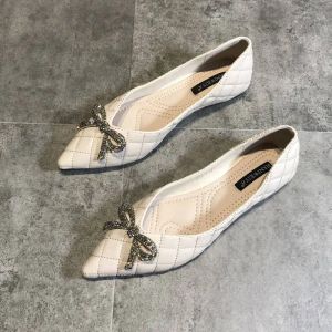 Chaussures Femmes Flats 2022 Summer femelle Chaussures décontractées Chaussures de travail