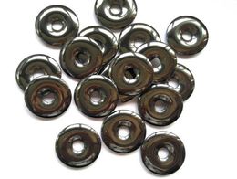 Acheter 6pcs Hématite Donut pierre 30 mm disque argent gris gris hématite gemme pi beignet focal Pendant Hemaite bijoux 2894096