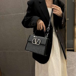 Boutique Handsbag Wholesale Retail 2024 Spring New Fashion Diamond Sac Handheld Wtern Light Luxury