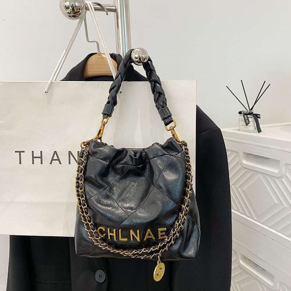 Compre para la venta en línea Bolso del mismo estilo para mujer 2024 Trendy Instagram Versión coreana de Western Girl Lingge Small Fragrance Chain Wandering