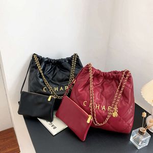 Winkel Handtas 95% Korting Grote Capaciteit Tote Bag Chain Strap voor Dames 2024 Herfst Nieuw High-end Feel Network Red Diamond Grid Geborduurde Lijn Letter Emmer