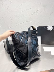 Le sac à provisions peut être une seule épaule à portée oblique sac à main style unique décontracté tout capacité pratique grand denim en cuir brillant en option