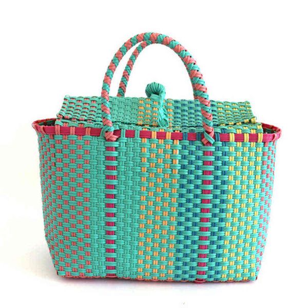 Sacs à provisions 2 Couleur Femmes Durable Weave Plage Tissé Seau Casual Fourre-Tout Sacs À Main Populaire Recevoir Paille En Plastique Tressé Panier 220303