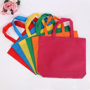 Bolsas de compras 32 26 cm 50 PCS Bolsa plegable de alta calidad Mujeres Tela reutilizable Bolsa de asas no tejida Almuerzo Eco Grocery