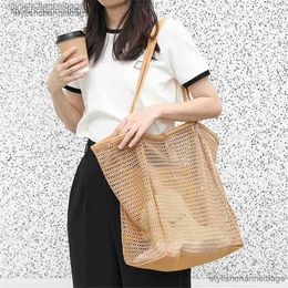 Winkeltassen Mesh Hollow Out Tote Bag Vrouwen Nieuwe trendy dameshandtas zandige strandschoudertas grote capaciteit canvas shoping meisje tote zak