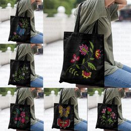 Boodschappentassen verschillende prachtige bloemen donkere handtassen gemaakt voor vrouw gaan naar supermarkt recycling tote mode doek