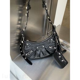 Winkelen designer tas kleine luxe borse le cagole pochette reizen portable mode klassieke chique vergulde zilveren onderdelen luxe handtas voor vrouwen C23