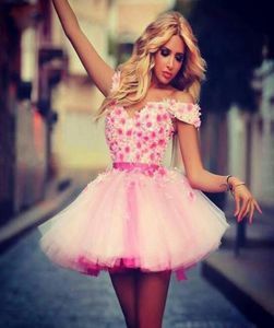 Korte roze off -schouder sexy meisjes thuiskomst jurken nieuwste handgemaakte bloemen danser een lijn prom feestjurk goedkoop6775781
