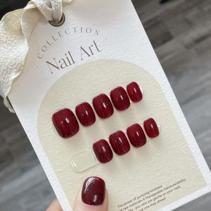 Presse courte sur les ongles faits à la main en acrylique, couverture complète, autocollant japonais professionnel pour ongles, doux, artificiel, couleur rouge, tête ronde, 240313