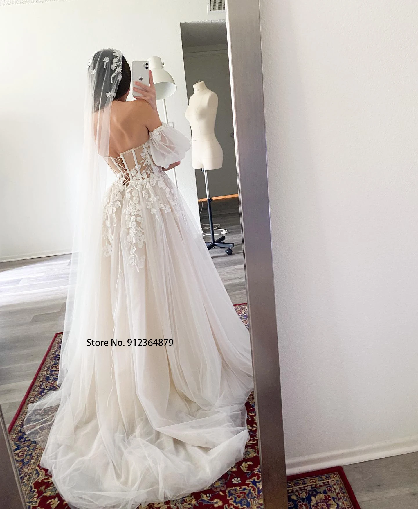 Korta puffhylsor 3D spetsbröllopsklänningar Champagnefoder Tulle Applices Formella brudklänningar Kvinnor 2023