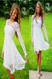 Robes de mariée de campagne en dentelle modeste courte et simple avec manches encolure en cristal Vintage Boho robes de mariée pas cher Simple extérieur Bohem3869873