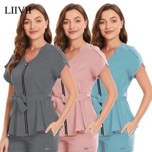 Salon de beauté à manches courtes Tempérament de travail Womens Top Blouse Sexy Zip Scrub Tops Uniforme Tshirt 2 Pockets 240418