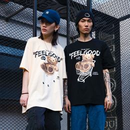 Manches à manches masculines tees masculins harajuku streetwear jouet ours cadavre imprimer t-shirts coton coton Hip hop tshirts lâches