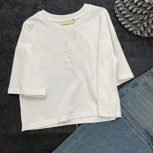 Crop top T-shirt met korte mouwen, geborduurde letters, ronde hals, modieus en veelzijdig losvallend kort T-shirt voor dames