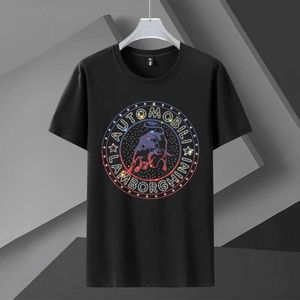 T-shirt à manches courtes pour hommes souffrant d'obésité, coupe ajustée d'été, coupe ample et t-shirt surdimensionné, t-shirt à diamant tendance coréen à manches mi-longues pour hommes