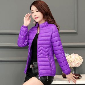 Abrigo corto delgado sólido abajo de las mujeres de invierno cálido casual de manga larga abajo de la chaqueta femenina coreana versátil de gran tamaño prendas de vestir exteriores púrpura T200102