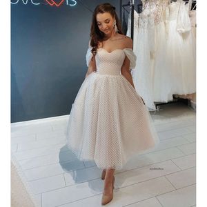 Robe de mariée courte 2021 Off Bridegle Longle Point Net Net Bridal Robe magnifique pour les femmes Brides Tulle Robe de Mariee Graceful 0509