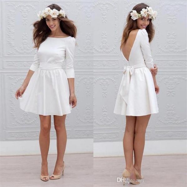 Robes de mariée courtes avec 3 4 manches Mini réception petite robe blanche Sexy dos nu plage robes de mariée285s