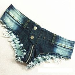 Shorts 1pcs femmes jeans sexy shorts d'été mode pur coton basse zipper zipper super shorts dames skinny denim short pantalon femme